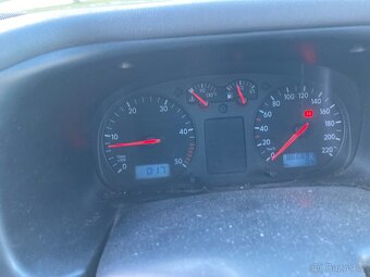 VW T4 2.5TDI 75kW - 13
