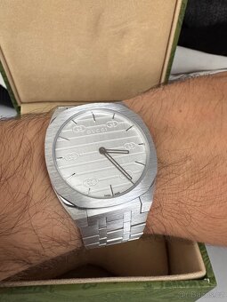 Luxusní hodinky Gucci NH25 - 13