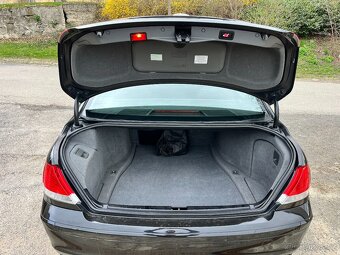 BMW E65 740i SPORT,2006,XENON,KŮŽE,TAŽNÉ,HARTGE R20,PĚKNÝ - 13