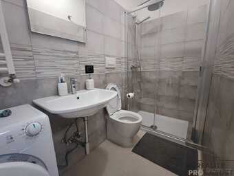Prodej bytu 3+kk 75 m², via Roma, Silvi, Itálie - 13