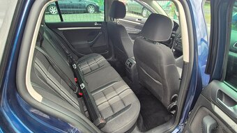 Volkswagen Golf  2.0 TDI MATCH - 13