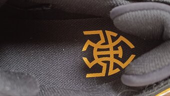 Adidas D.O.N. Issue 6 Team - 13