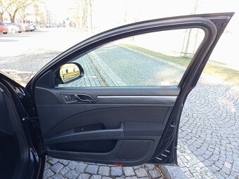 Škoda Superb 2.0 TDI 103 kW - 2012, PO SERVISU - 13