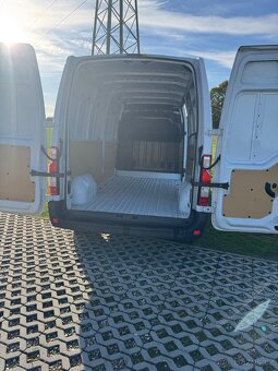 Renault Master 2.3dci. 2021 - 13