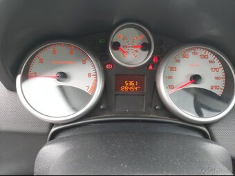 Peugeot 207 1.4i - 13