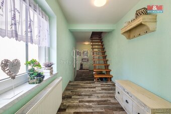 Prodej rodinného domu, 367 m², Březová, ul. Okružní - 13