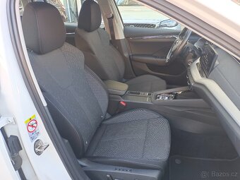 Škoda Octavia 4 Combi 2.0TDI 110kW DSG Virtual Tažné Keyless - 13