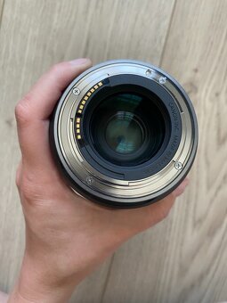 Canon EOS R6, objektiv Canon RF 85 mm a Canon RF 35 mm f/1,4 - 13
