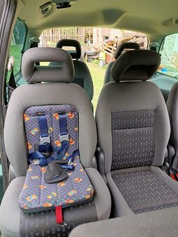 Ford galaxy - 13