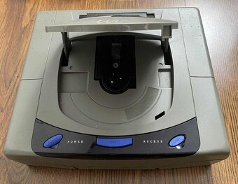 Sega Saturn + 64gb - 13