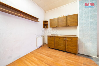 Prodej bytu 4+kk, 230 m², Aš, ul. Tovární - 13