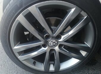 VW Golf 7 2015, R-line, 1,6 TDI 81 kw - 13