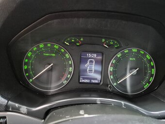 Škoda Octavia Combi 2.0 Fsi 110kw,Pěkný stav a výbava,49900 - 13