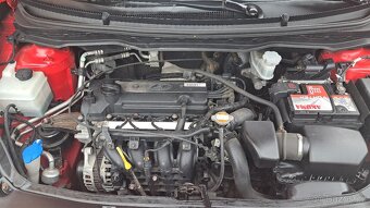 Hyundai i20, 1.2i / 1.MAJITEL ČR - 13