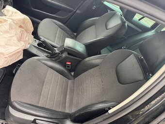 Prodám náhradní díly na Škoda Octavia 3 - 13
