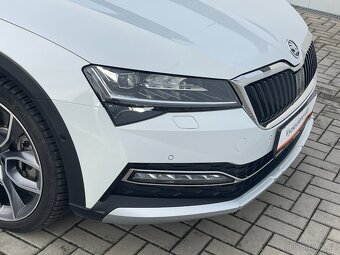 Škoda Superb Combi 2,0 TSI / 206 kW DSG 4x4 Scout - 13