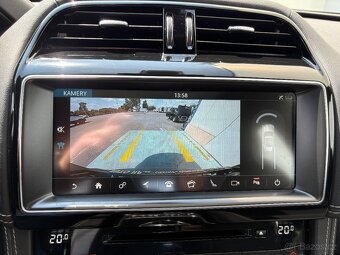 Jaguar F-Pace 20d R-Sport AWD - 13