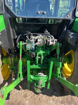 Traktor John Deere - 13