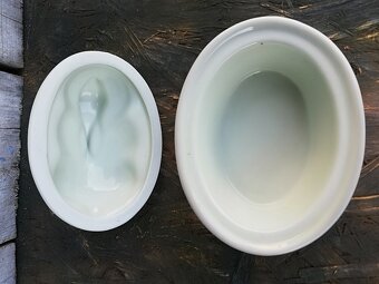 Retro porcelánová dóza, králík. - 13