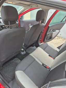 Renault Clio 1.2 16v 55kw,2011,88tkm,1.maj,ČR, - 13