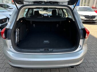 Ford Focus Turnier Cool & Connect 1.5 88kW 82tkm - 13