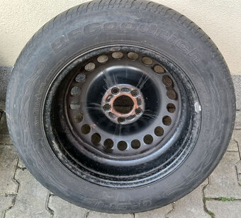 4x plechové disky 5x108 + pneu letní 215/60 R16 - 13