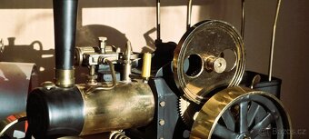 Starý parní válec a traktor WILESCO - 13