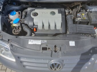 VW Caddy Life 2,0TDI 103kw 6q 7míst r.v. 2010 - 13