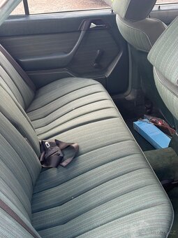 Mercedes w124 250d 66kw - 13