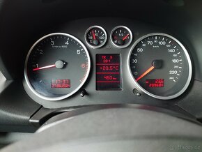Rezervace Audi A2 1.4 16v - 13