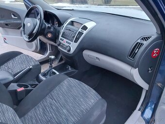 Kia ceed 1.6 crdi - 13
