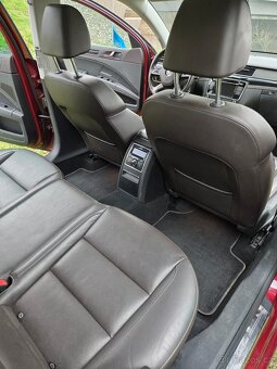 Prodám Superb combi 2.0 125kw 4x4 - 13