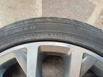 VW originál ALU R17 5x100 + 215/40/17 - 13