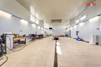 Prodej výrobního objektu, 4717 m², Nová Bystřice - 13