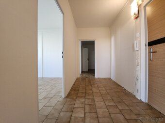 Prodej bytu 3+1, 75 m², Luďka Matury, Pardubice - 13