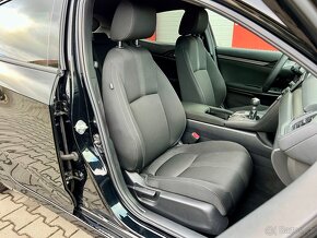 Honda Civic 1,0 VTEC TURBO Comfort ZÁRUKA / 2019 - 13