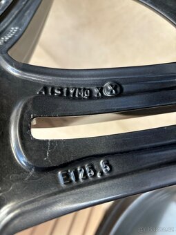 R20 Mercedes AMG GT 4door 5x112 Zimni Michelin - 13