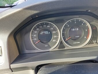 Volvo V60 2.0d 120KW 2013 - 13