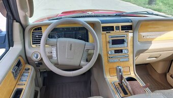 Lincoln Navigator 2007 - 13