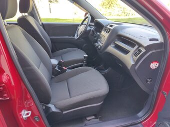 Kia Sportage 2,0 CRDi 4WD /servis/pneu - 13