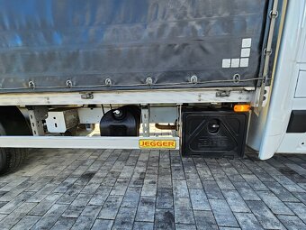 Renault Master, 10 palet, valník s plachtou - 13