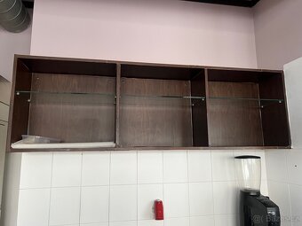 Police a rampa na sklenice - restaurace - 13