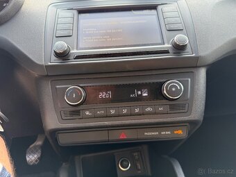 Volkswagen Passat 2.0TDi DSG • 103kw • 5/2012 • Kamera • - 13