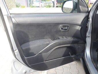 Citroën C-Crosser 2.2 HDI 4x4, polokůže - 13