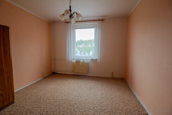 Prodej bytu 3+1, 73 m² – Vsetín-Sychrov, 6. patro, lodžie - 13