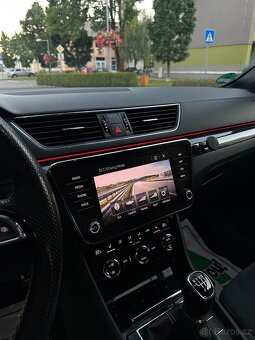 Škoda Superb 3 Combi Sportline 2.0 TDI 140kw Manual,R19 Vega - 13