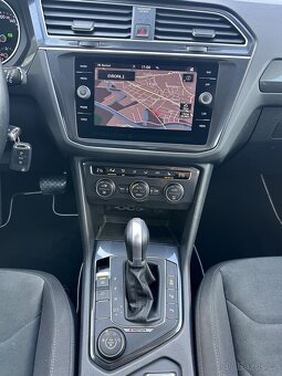 Volkswagen Tiguan Rline 2.0 TDI 110kW DSG 4Motion - 13