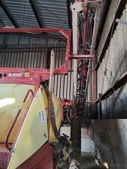 postřikovač Hardi Navigator 3000 r.v. 2012 - 13