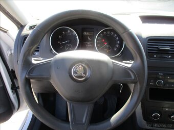 ŠKODA YETI 1,2TSi 77kw Ambiente bez koroze 04/2014 - 13