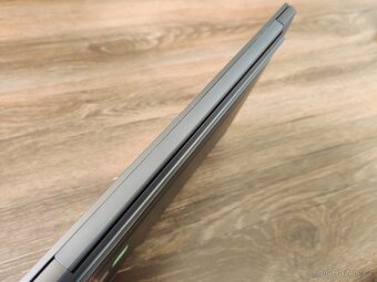 Lenovo Yoga Slim 6 - OLED - core i5-1240p / 16GB ram/512 SSD - 13